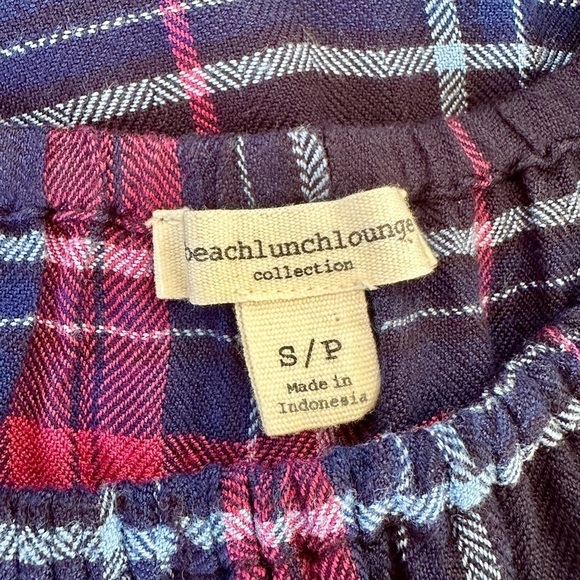 BEACHLUNCHLOUNGE, TARTÁN PLAID TOP. ON OR OFF SHOULDER. SIZE S/P - Picture 7 of 8